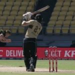 Riley Meredith: Punjab Kings pacer hides for cover as Glenn Phillips rockets boundary in NZ vs AUS 5th T20I