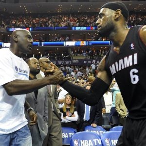 "I think it’s pretty damn cool"- LeBron James joins Michael Jordan in ring with this motorsport team acquisition