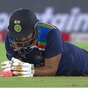 "Terrible running": Fans react to Rishabh Pant run-out after miscommunication with Virat Kohli vs England