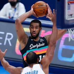 LaMarcus Aldridge reveals his reasoning for teaming up with James Harden and co: “The Brooklyn Nets have a better chance at winning the title than the Miami Heat”