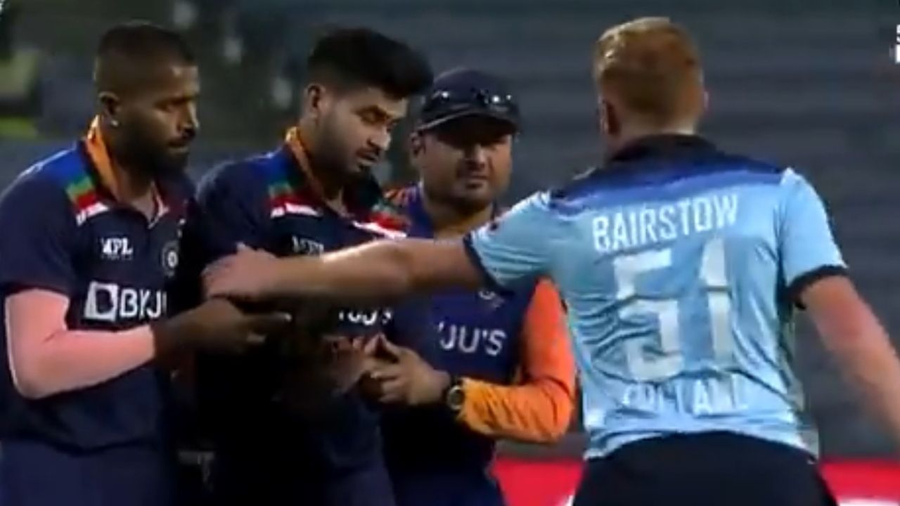 Shreyas Iyer injury: Jonny Bairstow checks on Iyer as Indian physio carries him off the field in Pune ODI