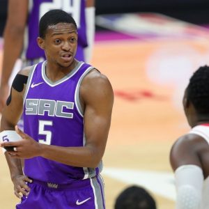 "Meyers Leonard, I wouldn't say s**t on a stream": De'Aaron Fox has some words of advice for the disgraced Miami Heat center