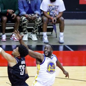 “You wouldn’t have asked me about Christian Wood if he hadn’t dropped me”: Draymond Green hilariously calls out reporter on his matchup against Rockets star