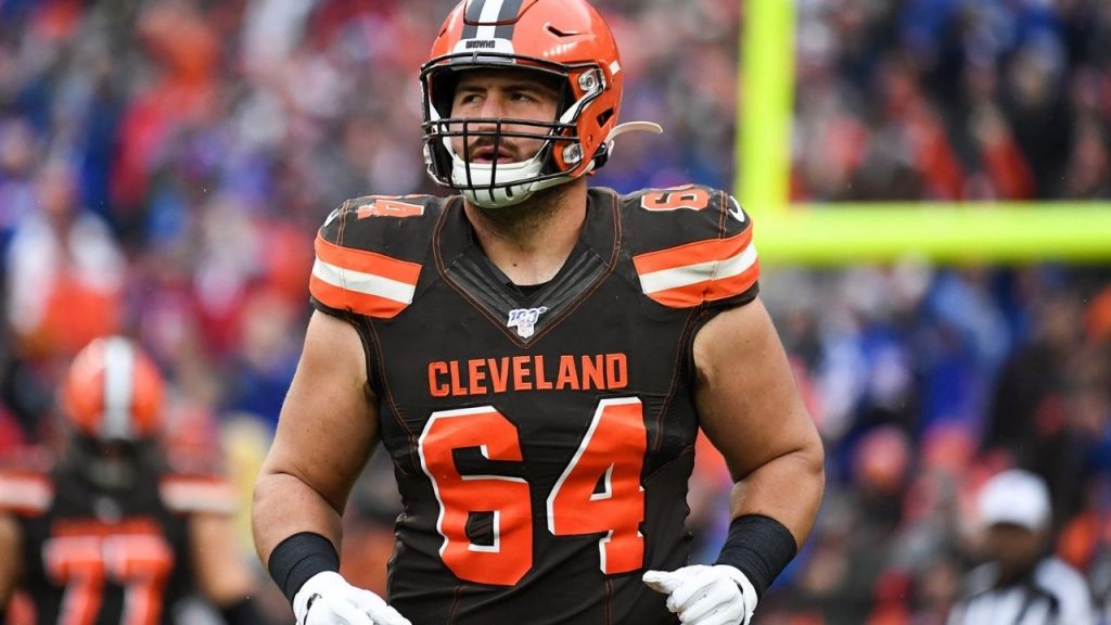 “The NFL doesn’t get to decide when the pandemic is over": NFLPA President JC Tretter urges players to boycott in-person OTA’s and minicamps.