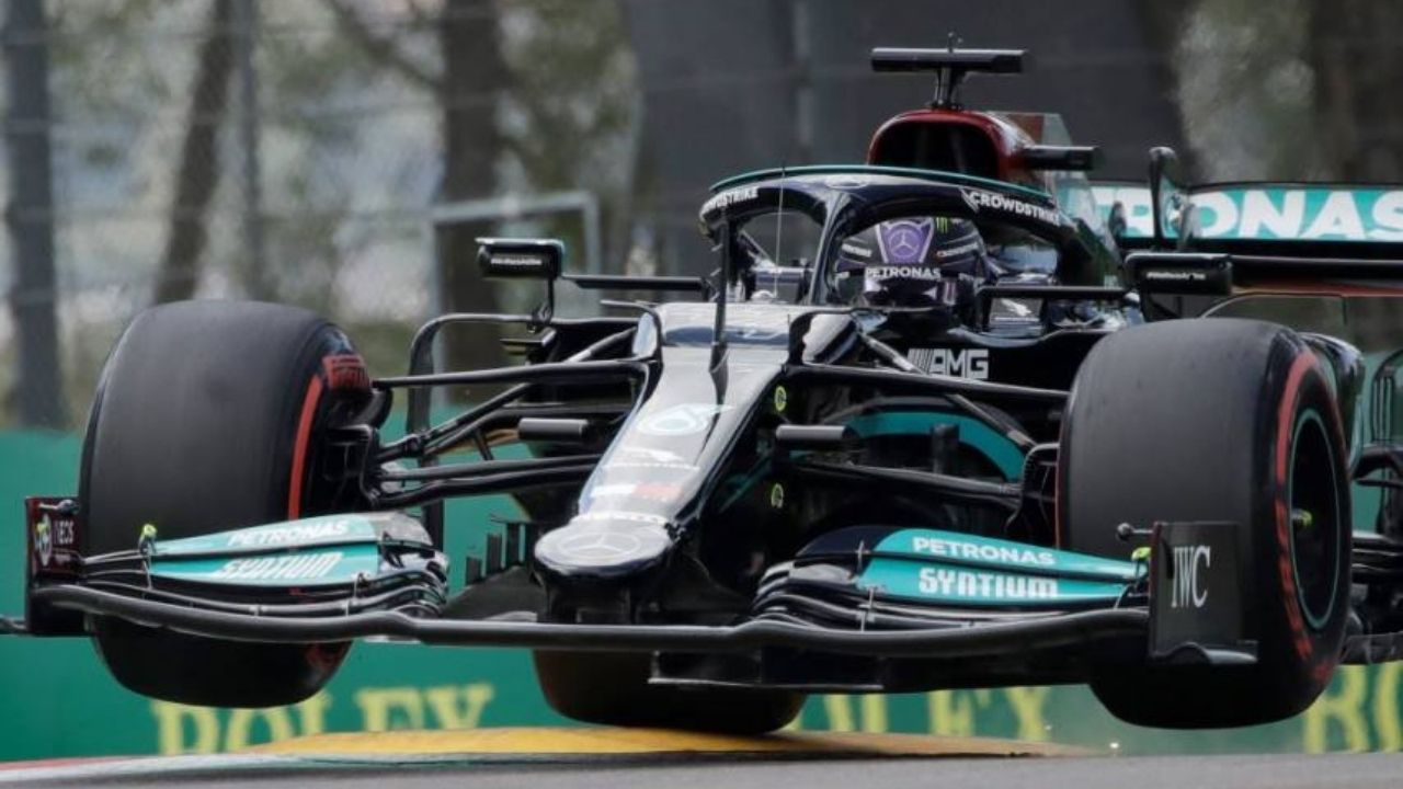 "Lewis was extremely fortunate"– Christian Horner on Lewis Hamilton's performance in Imola