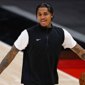 "I can't go into the crowd to fight, I'll lose money, that could go to my daughter to buy a Bugatti or something": Jordan Clarkson on almost getting into a fight with an unruly Spurs fan 