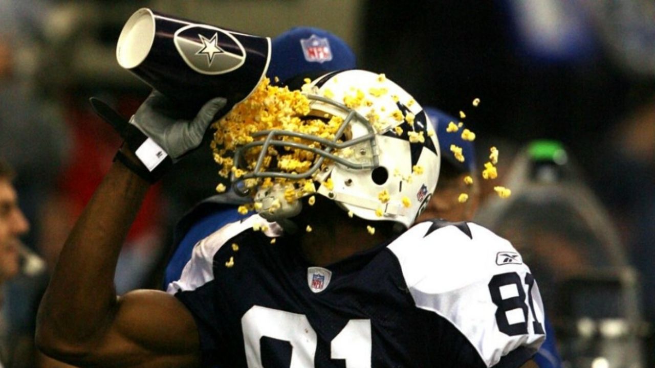 "I'm like Michael Jordan, but I'm the VILLAIN": Terrell Owens Compares Himself To Chad Ochocinco and Chicago Bulls Legend