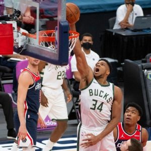 “Giannis Antetokounmpo ties otherworldly Wilt Chamberlain record”: Bucks MVP shoots 18-18 from 2-point range in blowout win against Damian Lillard’s Blazers
