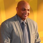 "Charles Barkley kissed Dick Bavetta": When Chuck raced this 67-year-old referee at the 2007 NBA All-Star Weekend before they locked lips briefly