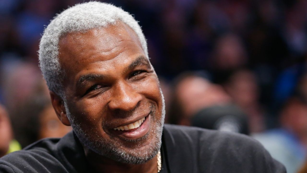 Charles Oakley grins at the camera, as part of a game at Madison Square Garden Mandatory Credit: USA Today