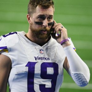 “There’s nothing fancy about it. It’s bleacher seats.” Vikings WR Adam Thielen isn’t a fan of Lambeau Field.