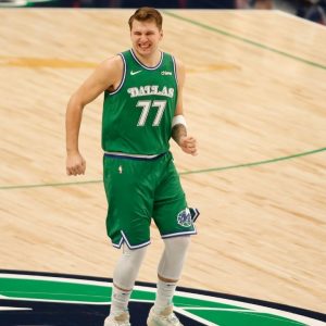 "Luka Doncic is the only player ever with 20+ assists and 1 turnover": Mavs star joins Russell Westbrook and Magic Johnson among 4 players to have a 30-10-20 game