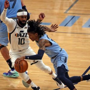 "You live long enough, you become the villain": Mike Conley hilariously quotes Alfred the Butler from the Dark Knight while praising Grizzlies star Ja Morant