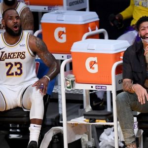 "LeBron James and Anthony Davis can't necessarily show up and beat their opposition": Charles Barkley explains why the Lakers could be in trouble in the play-in tournament