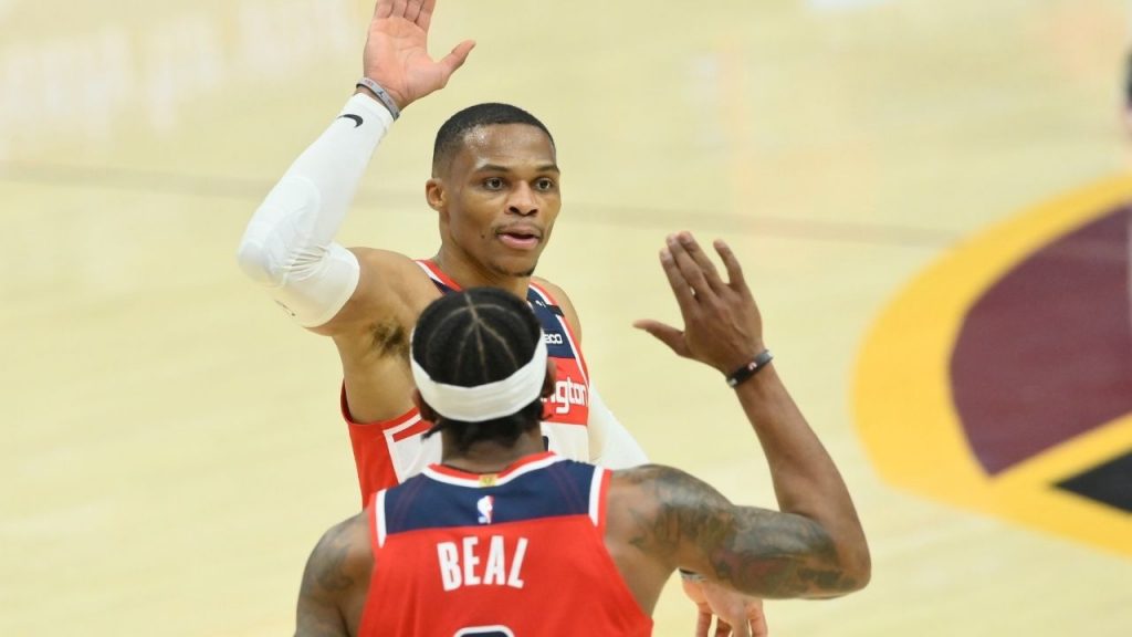 "We can’t keep drenching Russell Westbrook every time he breaks his own record”: Scott Brooks jokingly praises his Wizards star after his historic feat