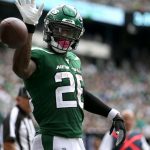 "I can’t make sh*t shake with that.": Le'Veon Bell Blames Jets Play Calling for Poor Form and Says He's Ready for 2021 Return