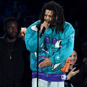 "J Cole definition of crafting!": Kansas City Chiefs Safety Tyrann Mathieu Reacts to J Cole's Pro Basketball Debut