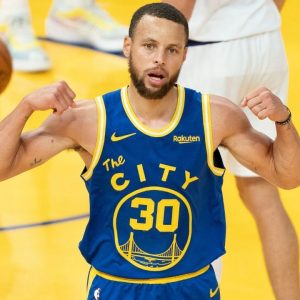 "In my opinion, Stephen Curry is the MVP": Draymond Green patiently breaks down exactly why Steph is the league's most valuable player