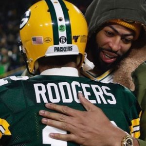 "Man, I don’t want to talk about Aaron Rodgers right now”: Lakers Star Anthony Davis Reacts to Packers QB's Trade Request
