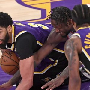 "Every game is crucial for us": Anthony Davis talks up Lakers' defensive excellence ahead of LeBron James' return after beating Julius Randle and co