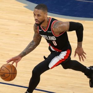 Damian Lillard refutes reports from NBA insider that he demanded a trade from the Blazers: "I took it for what it was, that's his thoughts"