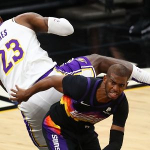 “LeBron James deserves an Oscar for flying across the court”: NBA Twitter reacts to Laker MVP’s overexaggerated flopping against Chris Paul in Suns win in Game 1