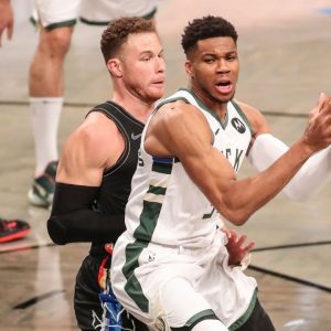"Giannis and Khris Middleton have all of Milwaukee Bucks' 1st quarter points": Coach Budenholzer's players struggle around their stars in Game 3 vs Nets