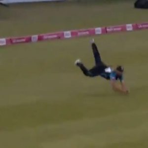 Ross Whiteley catch vs Northamptonshire: Watch Worcestershire player grabs magnificent diving catch to dismiss Ricardo Vasconcelos in T20 Blast