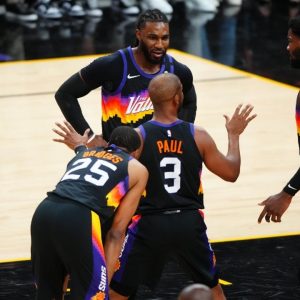 "Chris Paul is the best thing that has happened to my career": Deandre Ayton lauds his Phoenix Suns leader for having a huge impact on his young career