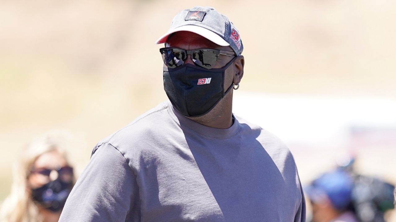 "Michael Jordan paved the way for this generation": UC Berkeley professor breaks down how LeBron James, Steph Curry and other sports stars can freely support BLM and other causes because of what MJ's generation achieved