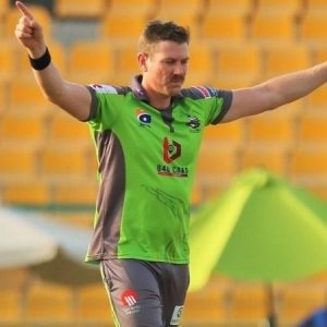 KAR vs LAH Fantasy Prediction: Karachi Kings vs Lahore Qalandars – 17 June 2021 (Abu Dhabi). Rashid Khan, James Faulkner, and Babar Azam are the best fantasy picks for this game.