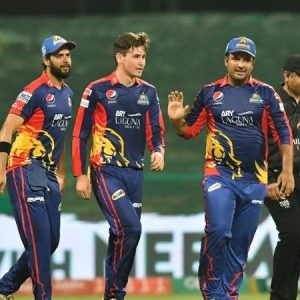 QUE vs KAR Fantasy Prediction: Quetta Gladiators vs Karachi Kings – 19 June 2021 (Abu Dhabi). Babar Azam, Imad Wasim, and Jake Weatherald are the best fantasy picks for this game.