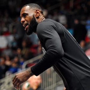 "LeBron James is immune to bad box office": Dan Le Batard explains how the Lakers star and Dwyane Wade could change the NBA landscape in a few years
