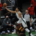 "Giannis Antetokounmpo plays harder than even Michael Jordan": Charles Barkley makes a bold statement saying that the Bucks MVP plays harder than anyone in the league, even more than Michael Jordan