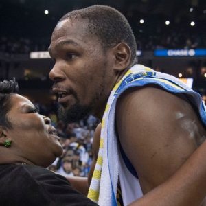 "What was that?!": Wanda Durant reacts to the referees calling Kevin Durant for a foul with 0.1 seconds left in the half