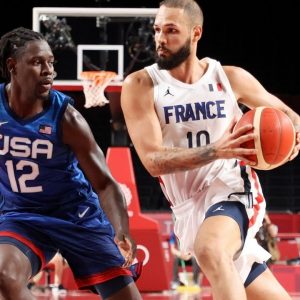"Hungover Jrue Holiday was the best player on Team USA": NBA Fans praise Bucks star's gritty performance after Kevin Durant foul trouble contributes to France beating reigning Olympic gold medalists
