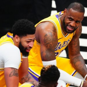 "Anthony Davis, I would be pretty embarrassed if a dude that is older than me is consistently in better shape than me": Stephen A Smith compares AD to LeBron James, blasts him for his poor conditioning through the years