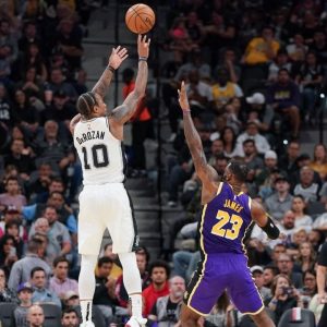 "DeMar DeRozan would choose a ring over making bag": Free agent Guard is reported to show significant interest in joining LeBron James and the Lakers