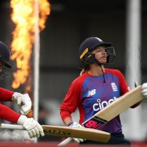 EN-W vs IN-W Fantasy Prediction: England Women vs India Women 2nd T20I  – 11 July 2021 (Hove). Nat Sciver, Danielle Wyatt, Sophie Ecclestone, and Smriti Mandhana are the best fantasy picks for this game.