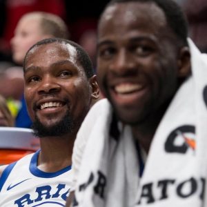 "Draymond Green trolled Fergie by dancing to her infamous National Anthem performance": When Kevin Durant, Stephen Curry and other Warriors engaged in locker room jig