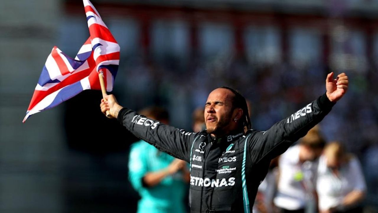 "We have a zero-tolerance approach to racist behaviour"– Christian Horner condemns online racial abuse on Lewis Hamilton