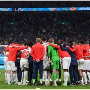 "The disgusting behaviour by the few" - Lewis Hamilton speaks out against racial abuse towards English players after Euro final loss to Italy