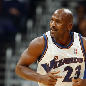 “Michael Jordan showed us how to score 20 points in a quarter and sit down”: When the ‘GOAT’ sc