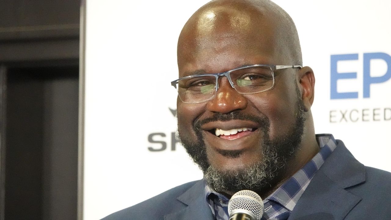 “Shaquille O’Neal would run around butt-naked looking for teammates to hug”: Phil Jackson and Udonis Haslem reminisce about the Lakers legend’s antics within the locker room