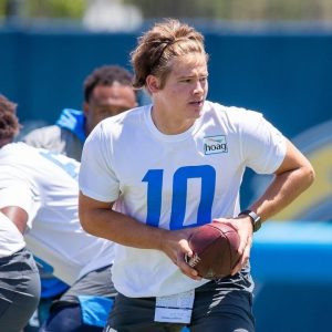 Week 3 injury reports: Justin Herbert injury update, Sammy Watkins out, Jerry Jeudy's return doubtful