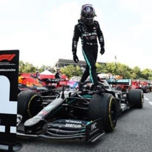 "Lewis still possesses the fire for racing" - Toto Wolff delighted to confirm Hamilton contract agreement