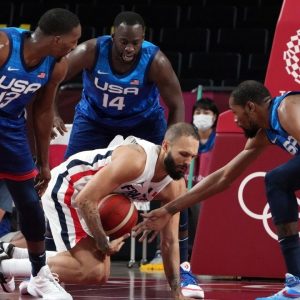 "The Dream Team doesn't exist anymore!": Jackie Chan hilariously predicted the demise of Team USA a whopping 14 years before it actually started to happen