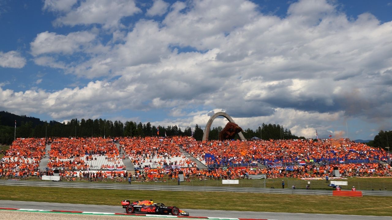 “I don’t look at it with envy" - Fernando Alonso enjoys watching Max Verstappen take on Lewis Hamilton