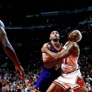 “Michael Jordan had to hold Dennis Rodman back against Charles Barkley”: When the ‘Round Mound of Rebound’ held his own against the Bulls legends