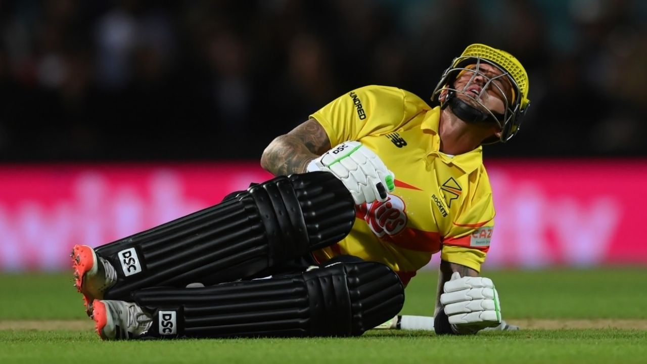 "Minimal swelling and maximum pain": Alex Hales tweets after getting hit in the crotch twice against Reece Topley in The Hundred 2021